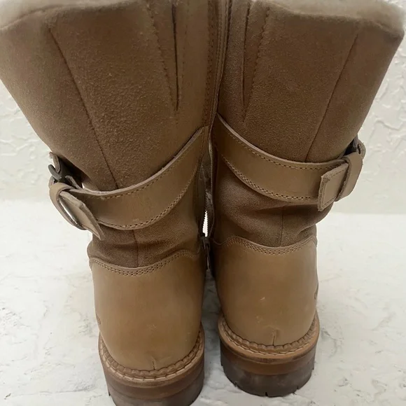 Tan and Cream Winter Boots with Shearling Lining - Picture 7 of 9